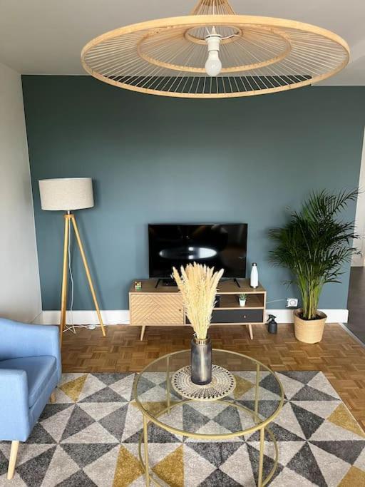 Chambre Privee Dans Un Appartement Partage Вийёрбан Экстерьер фото