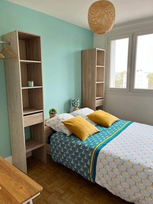 Chambre Privee Dans Un Appartement Partage Вийёрбан Экстерьер фото